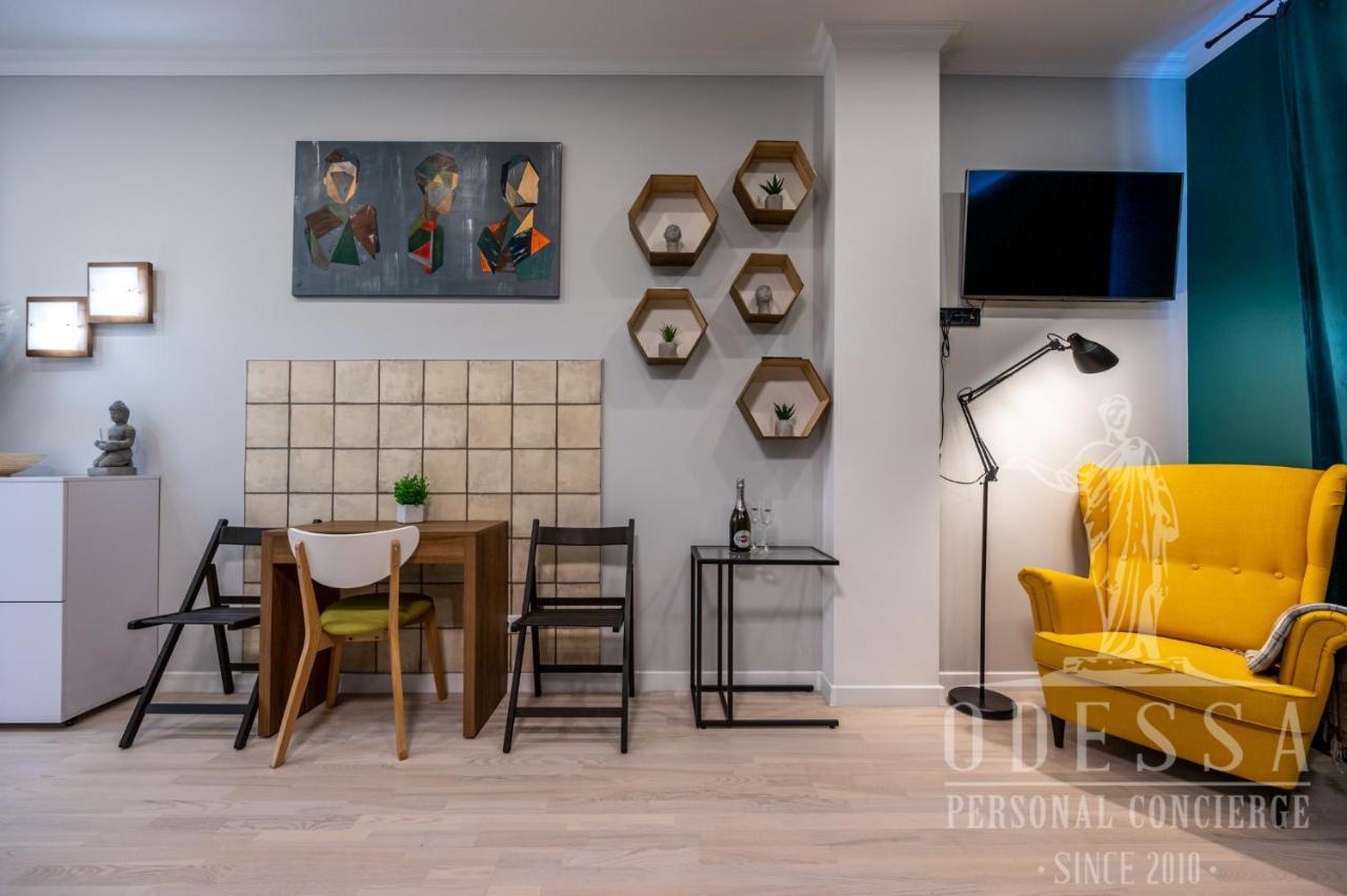 City Center New House Одеса Екстер'єр фото